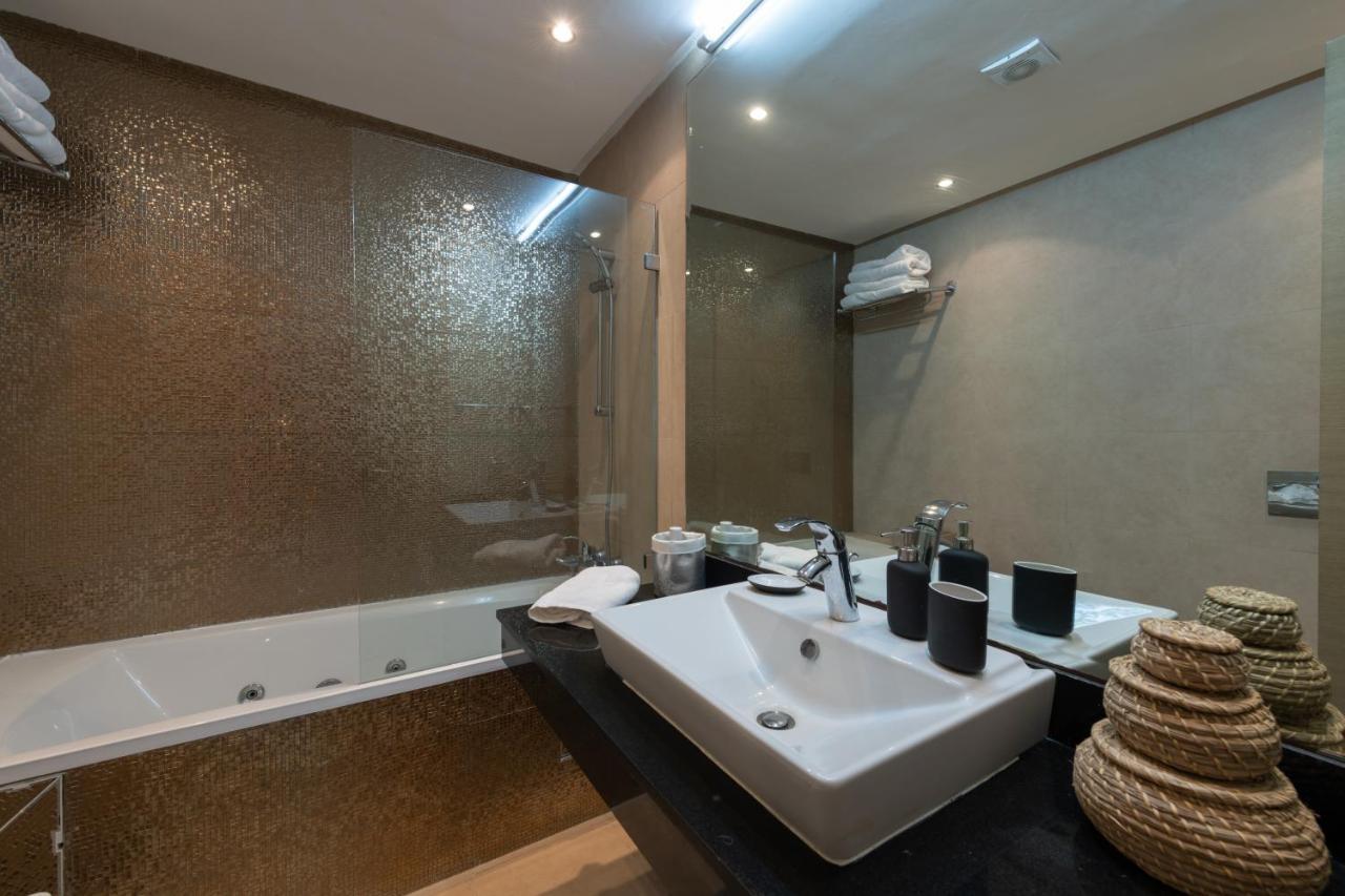 Appartement 300M2 Vue Sur Ocean Prestigia - Plage Des Nations Salé Eksteriør billede